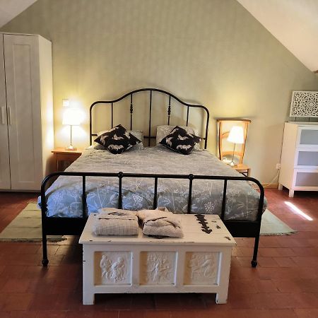 Chambres D'Hotes Montjouan Larochemillay Extérieur photo