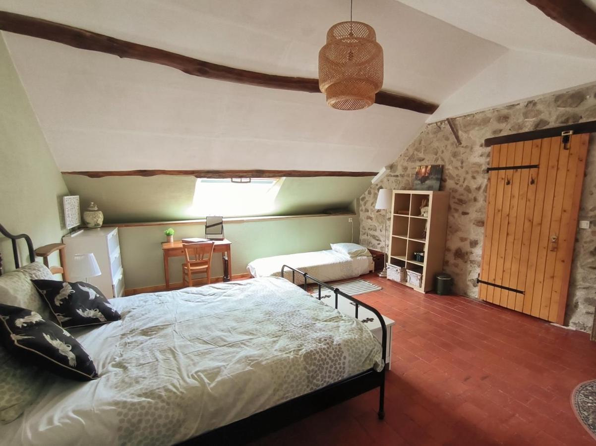 Chambres D'Hotes Montjouan Larochemillay Extérieur photo