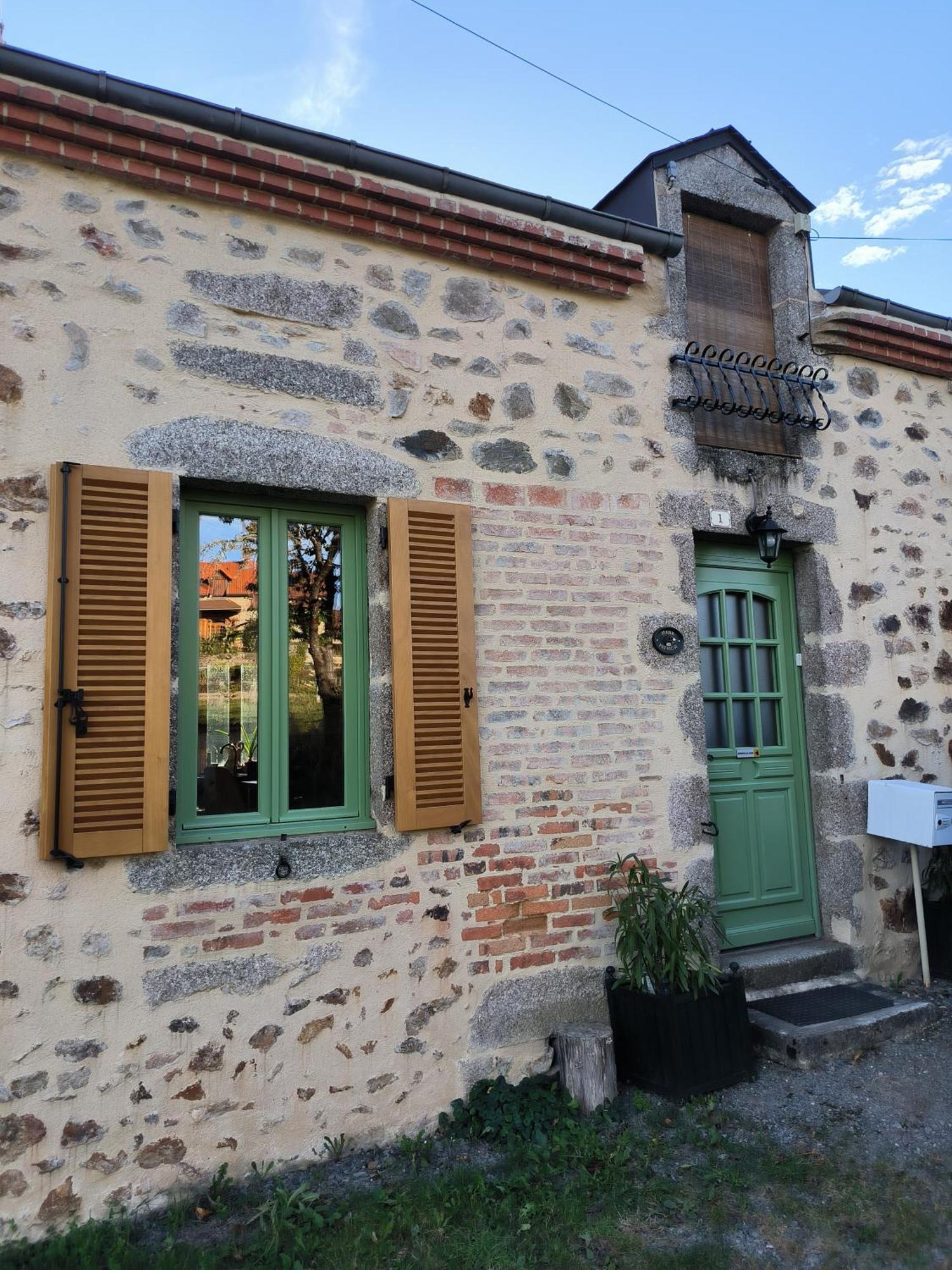 Chambres D'Hotes Montjouan Larochemillay Extérieur photo